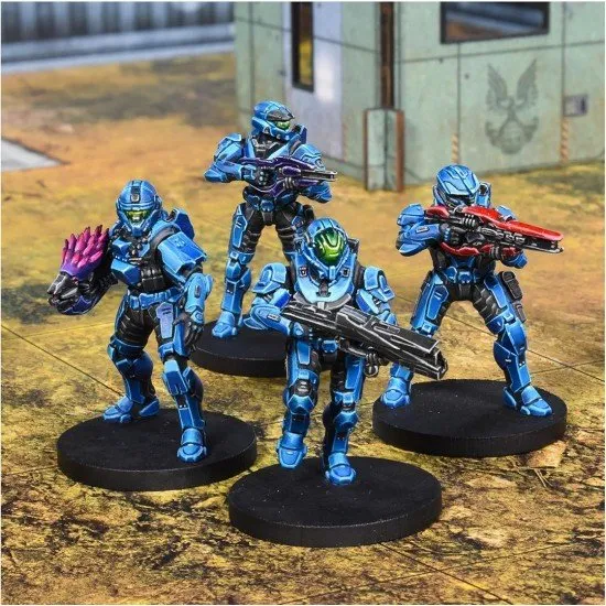 Halo Flashpoint Fireteam Hydra Pack box showing four Spartans in Mark VII armor