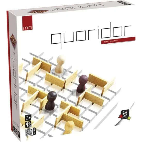 Quoridor game board showing wooden pawns and fence pieces creating a complex maze