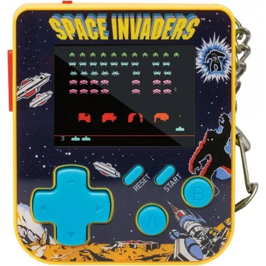 Super Micro Space Invaders Keychain Gamer The Super Micro Space Invaders Keychain Gamer, a small, portable gaming device on a keychain, showing a screen with the game Space Invaders.